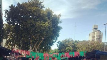 Lomas: convocan a artesanos para integrar la tradicional feria de la Plaza Grigera