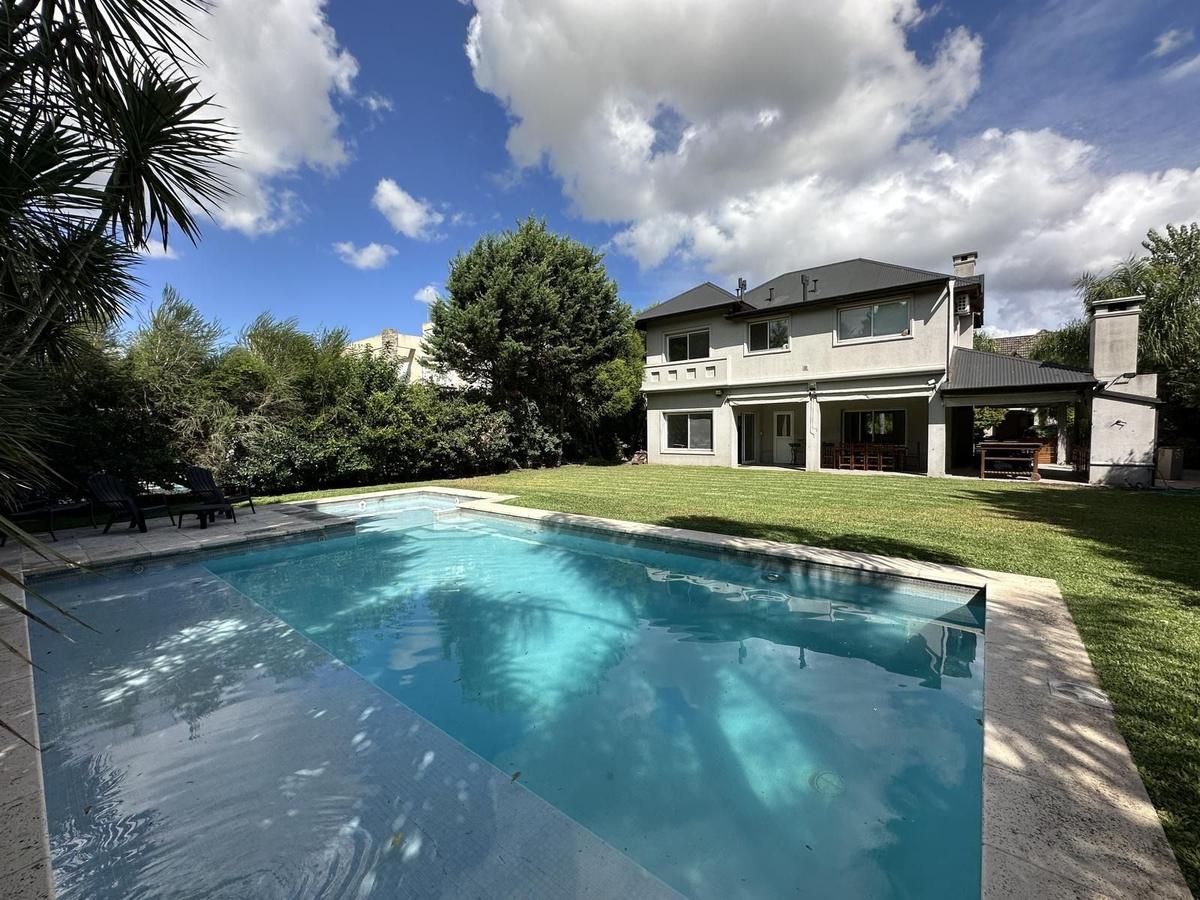 Incierto presente y futuro en el mercado inmobiliario de Canning con vistas al verano.