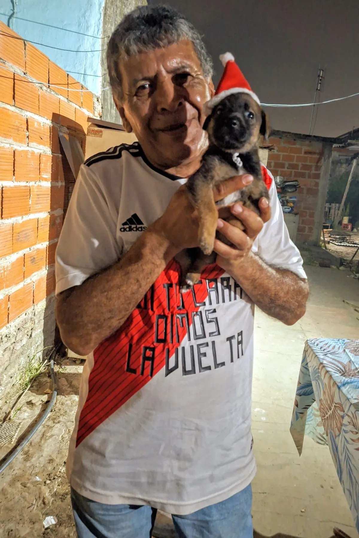 El hombre que permanece perdido desde Navidad en Lomas de Zamora. 