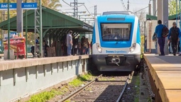 el tren roca normalizo su servicio tras una manana de cancelaciones y demoras