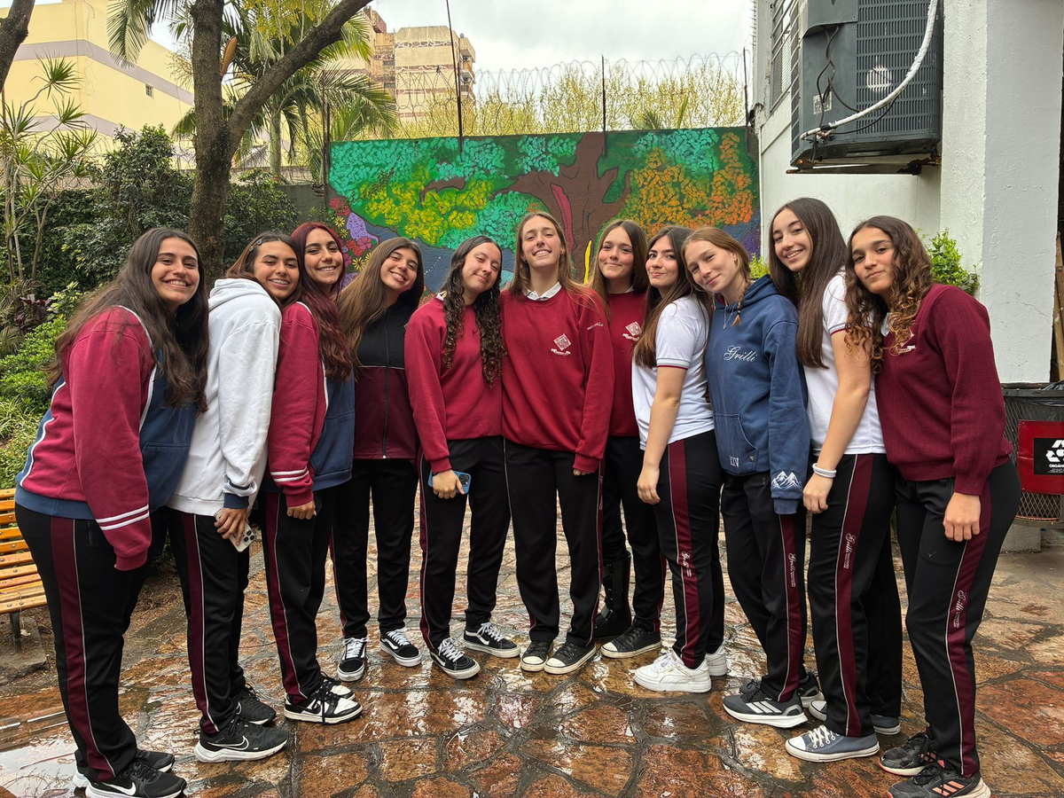 El equipo de handball femenino Sub 18 de Grilli Monte Grande.