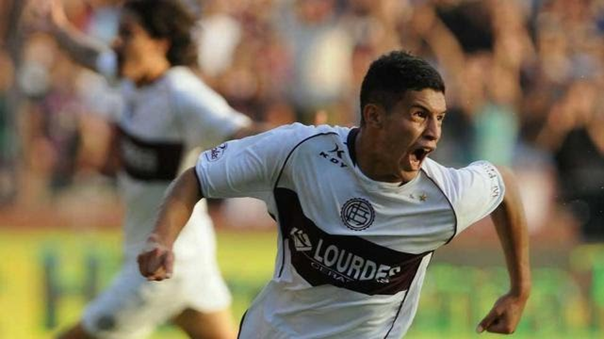 Marcos Astina vivió su niñez en San José, Almirante Brown.