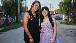 lomas de zamora: la ong que pide vestidos para celebrar cumpleanos de 15 de chicas de bajos recursos