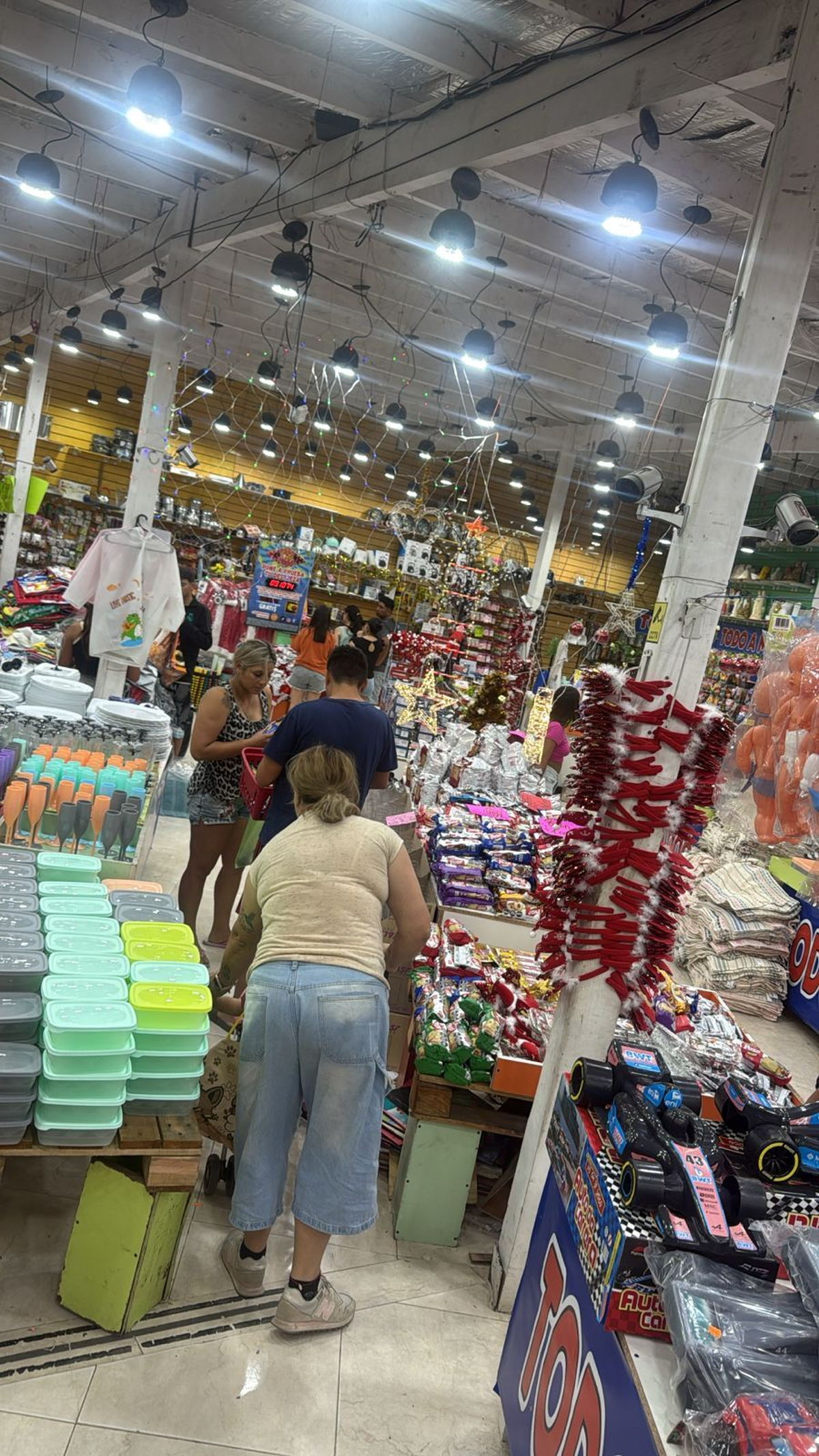 Las jugueter&iacute;as, aunque con expectativas aseguran que las ventas est&aacute;n en baja pero hay un inter&eacute;s que sube: los juegos de mesa.