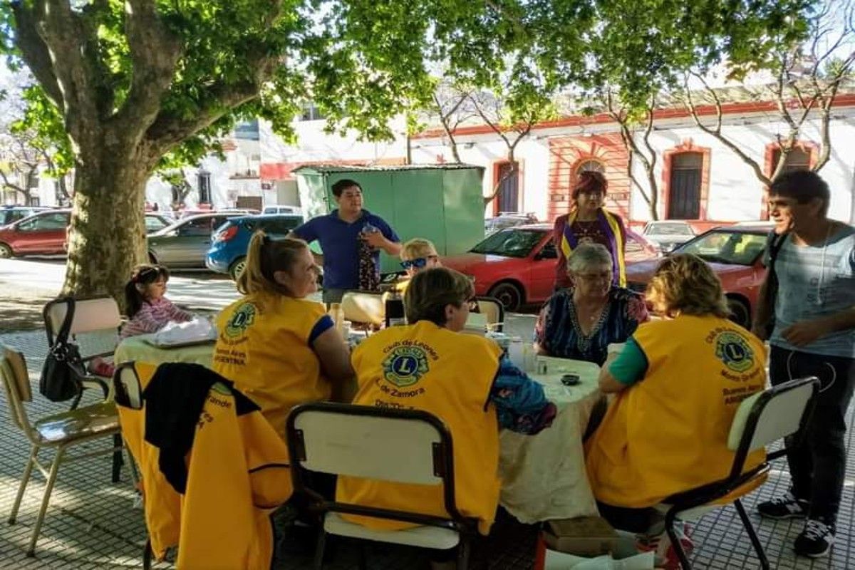 Monte Grande: Jornada de Diabetes en la Plaza Mitre