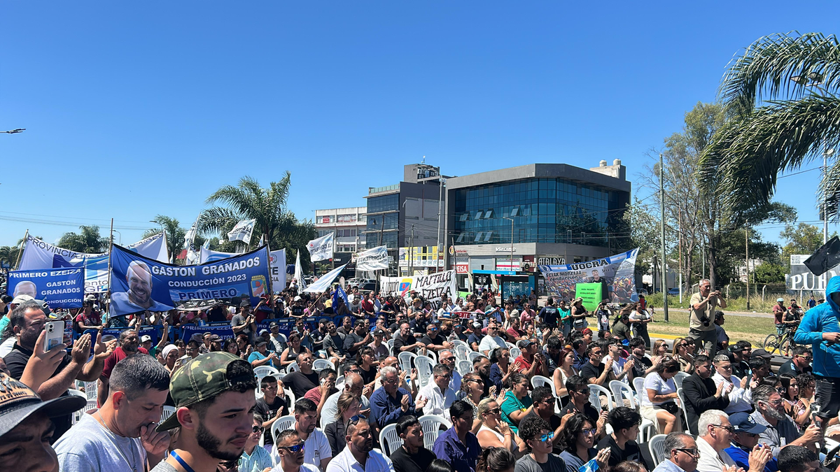 El acto se llevó a cabo durante la tarde de este viernes en Canning.