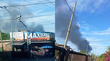 Feroz incendio en un depósito de metales en Quilmes: el humo se vio desde Brown