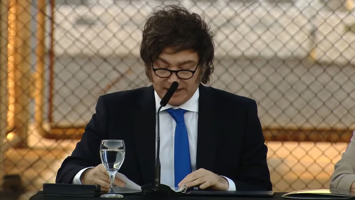 El presidente Javier Milei anunció los cambios en el Código Penal en Ezeiza. 