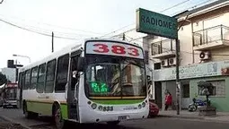 lineas de colectivos de florencio varela en revision: impacta en usuarios de almirante brown