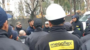 Terminó el conflicto de Megaflex en Burzaco: reincorporarán a los trabajadores despedidos