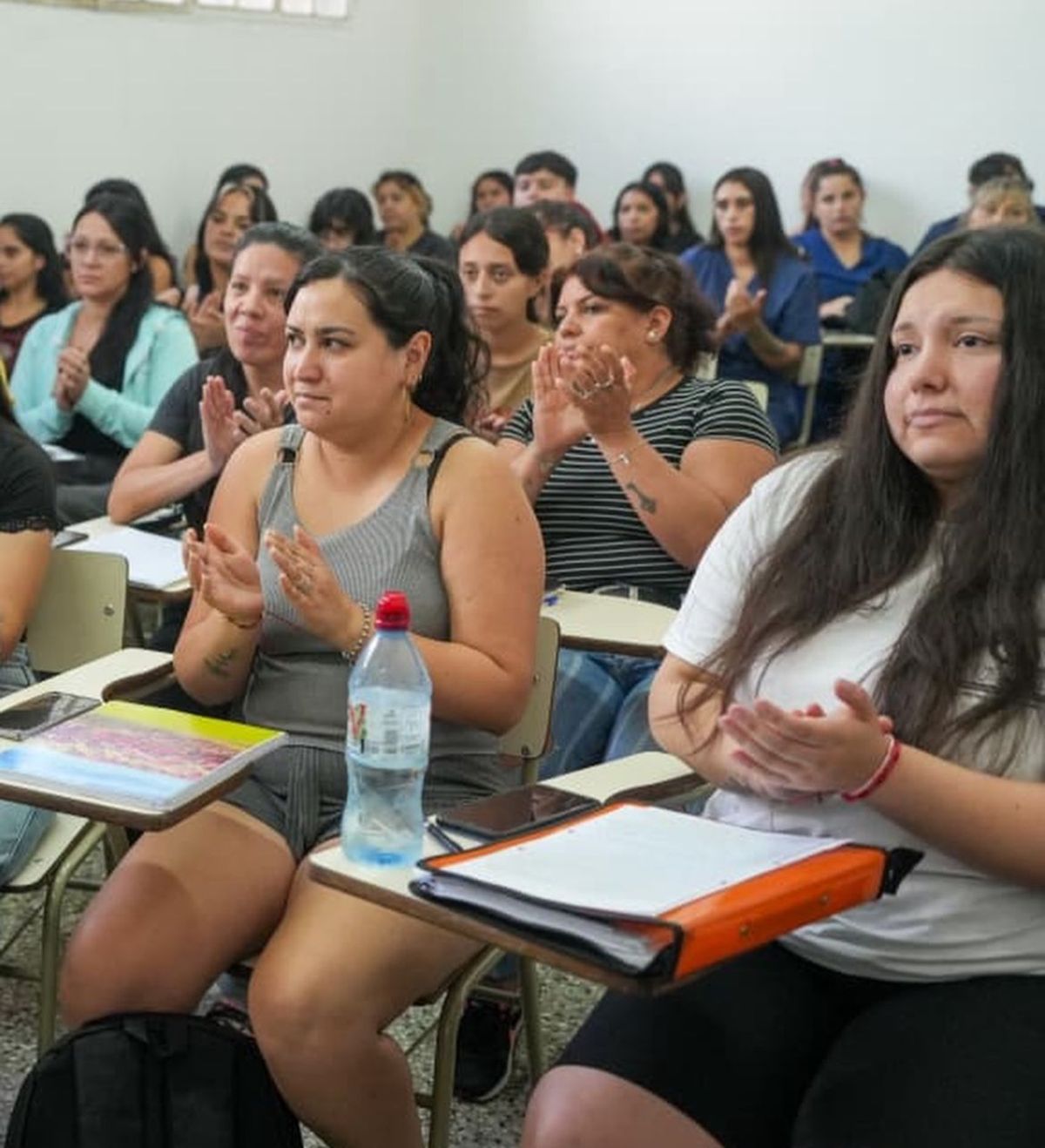 Más de 150 estudiantes comenzaron a cursar en la nueva sede de la Escuela de Enfermería en el Hospital Esteves de Temperley.
