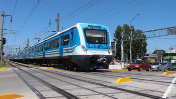 Trenes de la Línea Roca normalizan sus servicios, tras estar demorados