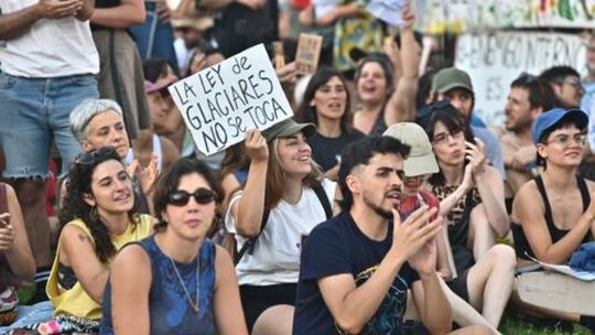 Zona Sur: convocan a ruidazos en varios distritos contra la reforma de la Ley de Glaciares