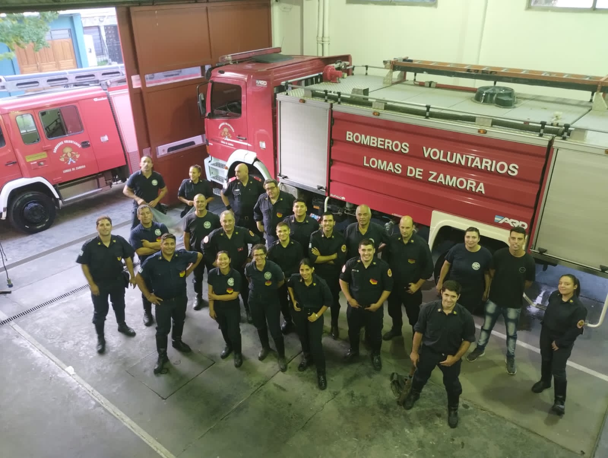 Los Bomberos de Lomas agradecieron a las autoridades del Municipio por el reconocimiento. 