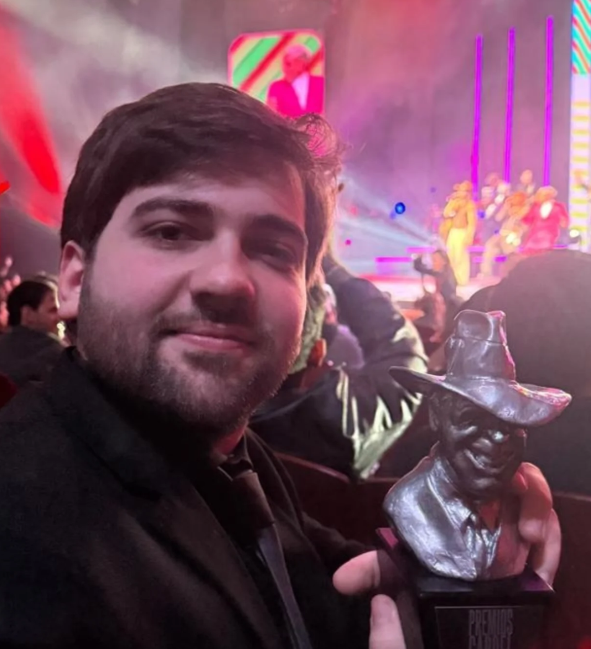El músico de Lomas de Zamora integró la Orquesta de Tango de la EMPA, ganadora de un Premio Gardel. El músico de Lomas de Zamora integró la Orquesta de Tango de la EMPA, ganadora de un Premio Gardel.