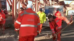 Puente Alsina: reparan tramo de la calzada entre Lanús y Capital
