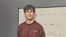 monte grande: tiene 16 anos y viajara a africa para estudiar con una beca internacional