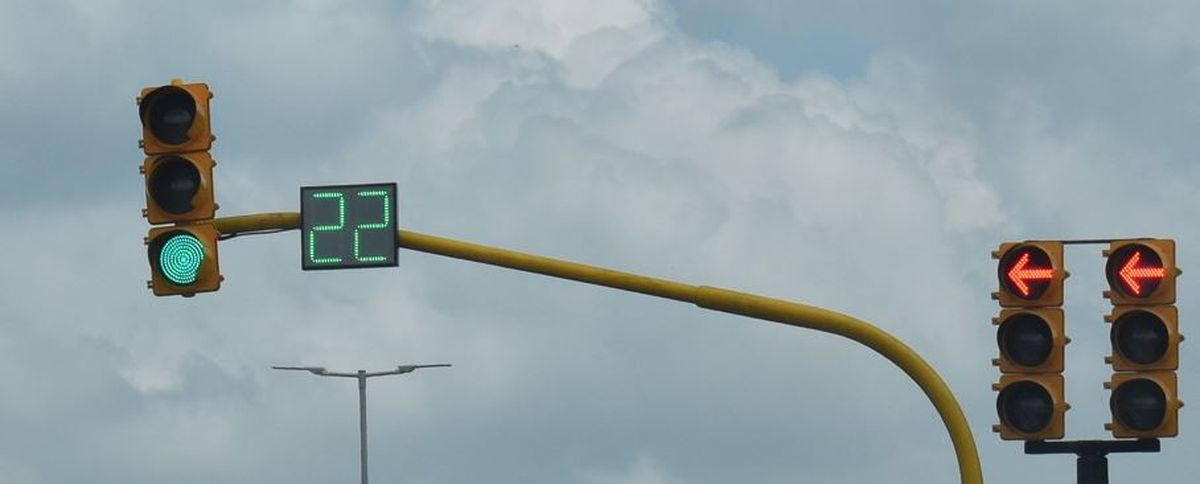 Canning: Nuevo semáforo con cronometro sobre ruta 58