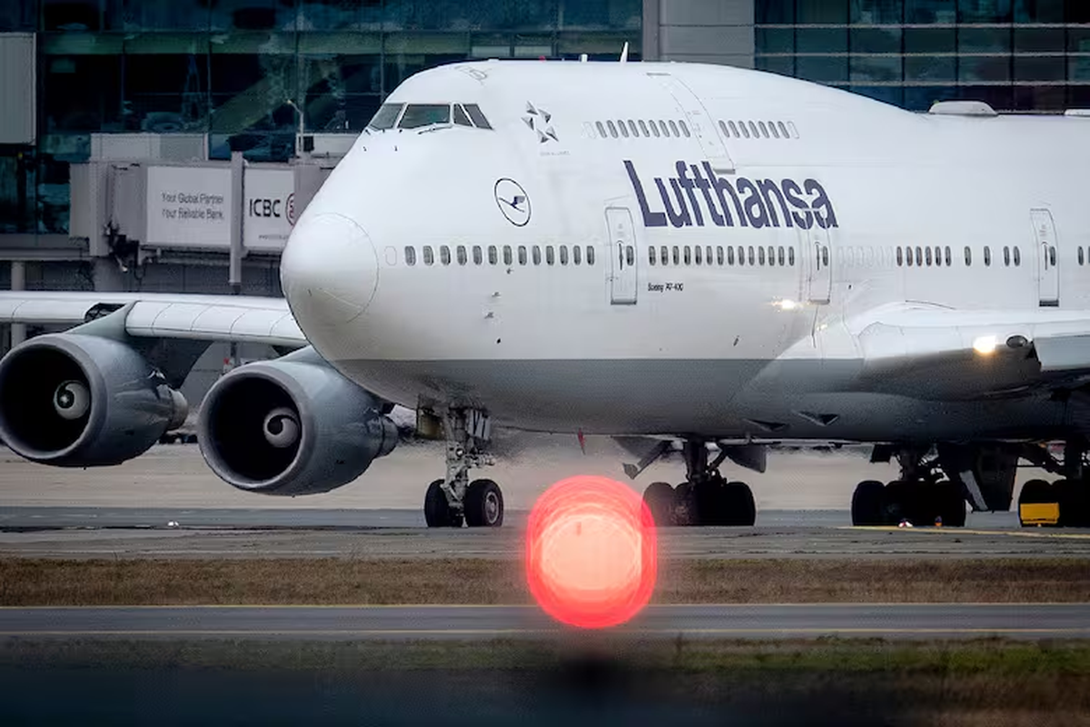 Las turbulencias afectaron a un avión que se dirigía desde Ezeiza a Alemania. 