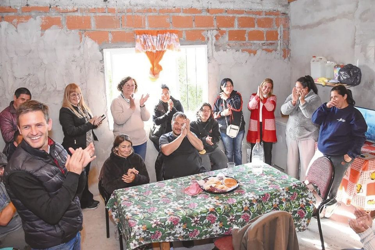 En la campa&ntilde;a de Mantegazza organizan reuniones de vecinos en los barrios. &nbsp;