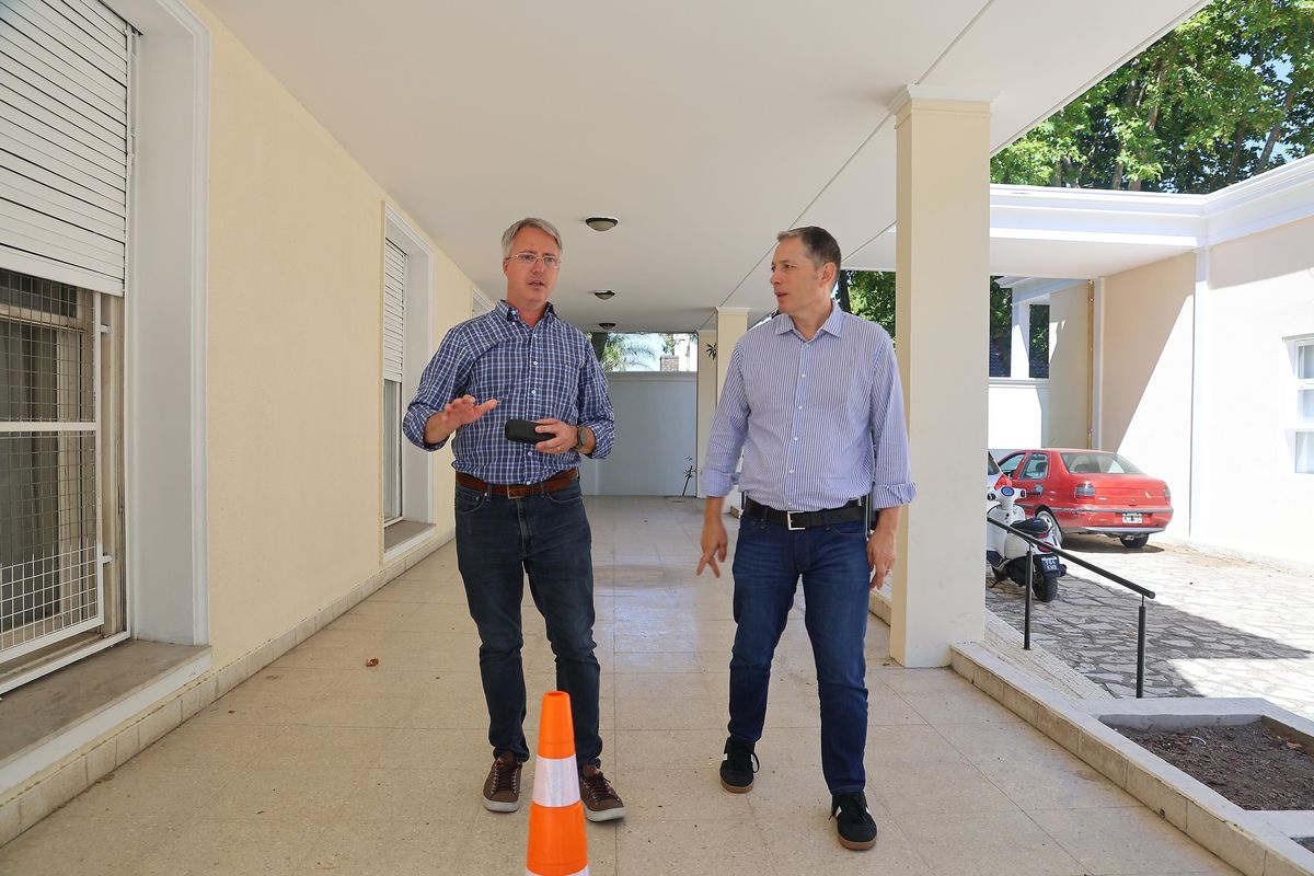 Fernando Gray recorrió las obras en el Polo Judicial de Monte Grande. 