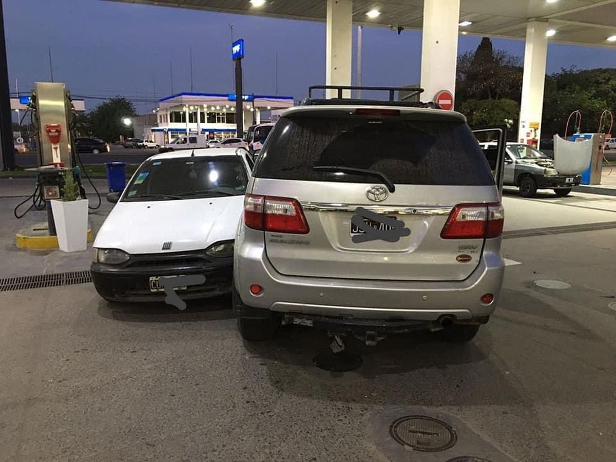 Triple choque en Burzaco.