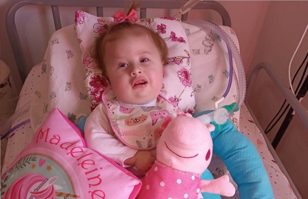 La bebé de Alejandro Korn estuvo casi un mes en terapia intensiva por reacciones adversas al medicamento.