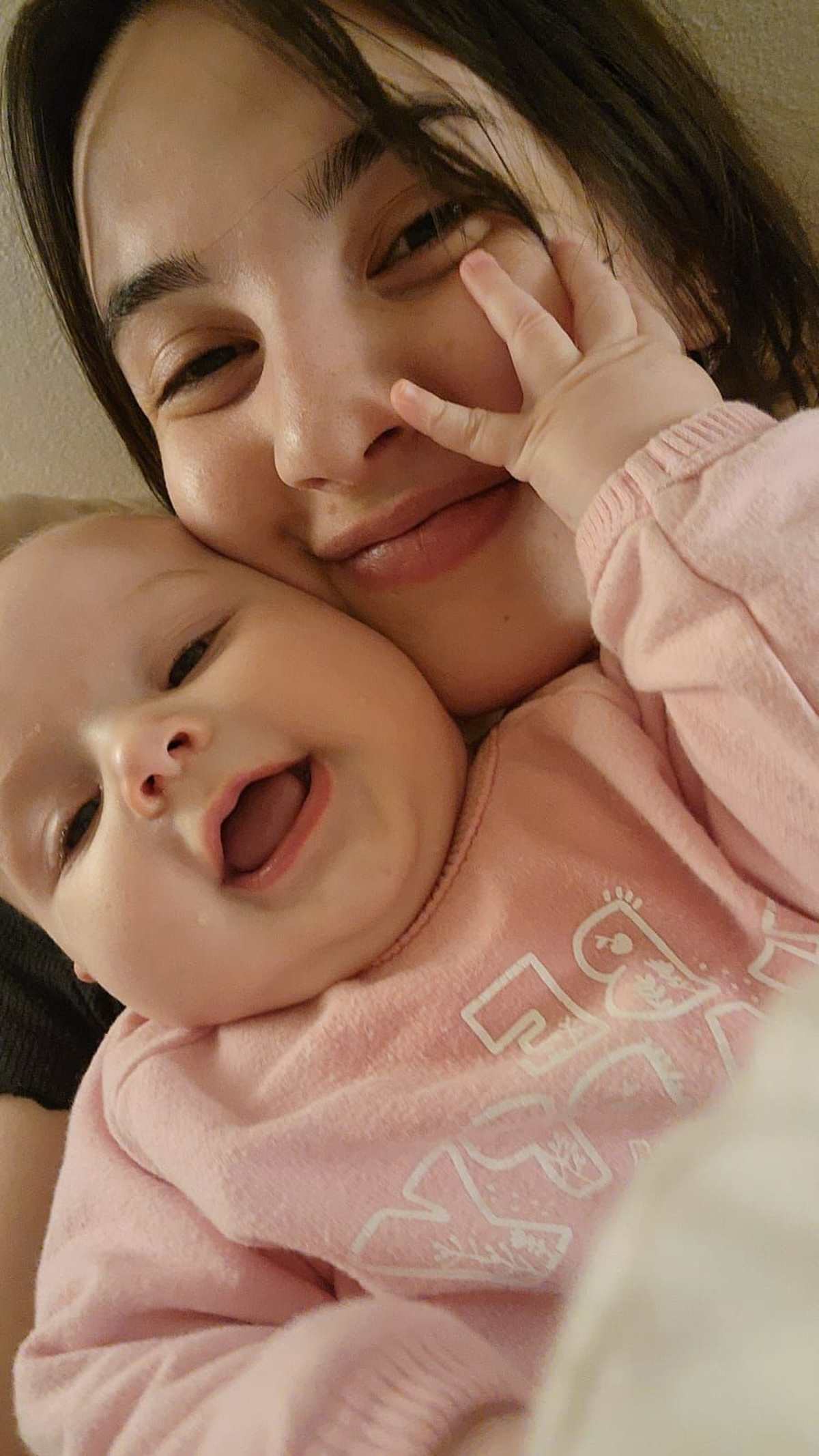 Ludmila junto a su beba, Sami.&nbsp;&nbsp;