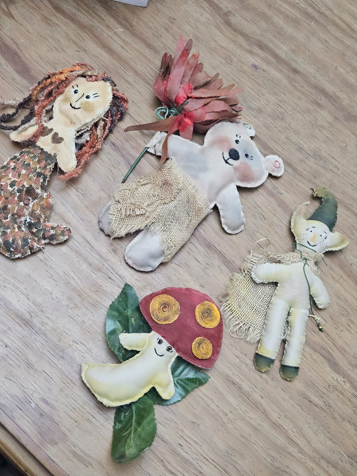 Otros trabajos de Ailín: creó personajes infantiles. 