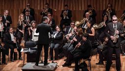 por los 50 anos de la unlz, la banda sinfonica nacional de ciegos se presenta gratis en lomas