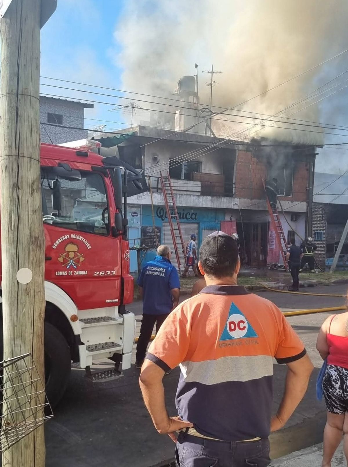 La propiedad incendiada en Lomas de Zamora. 