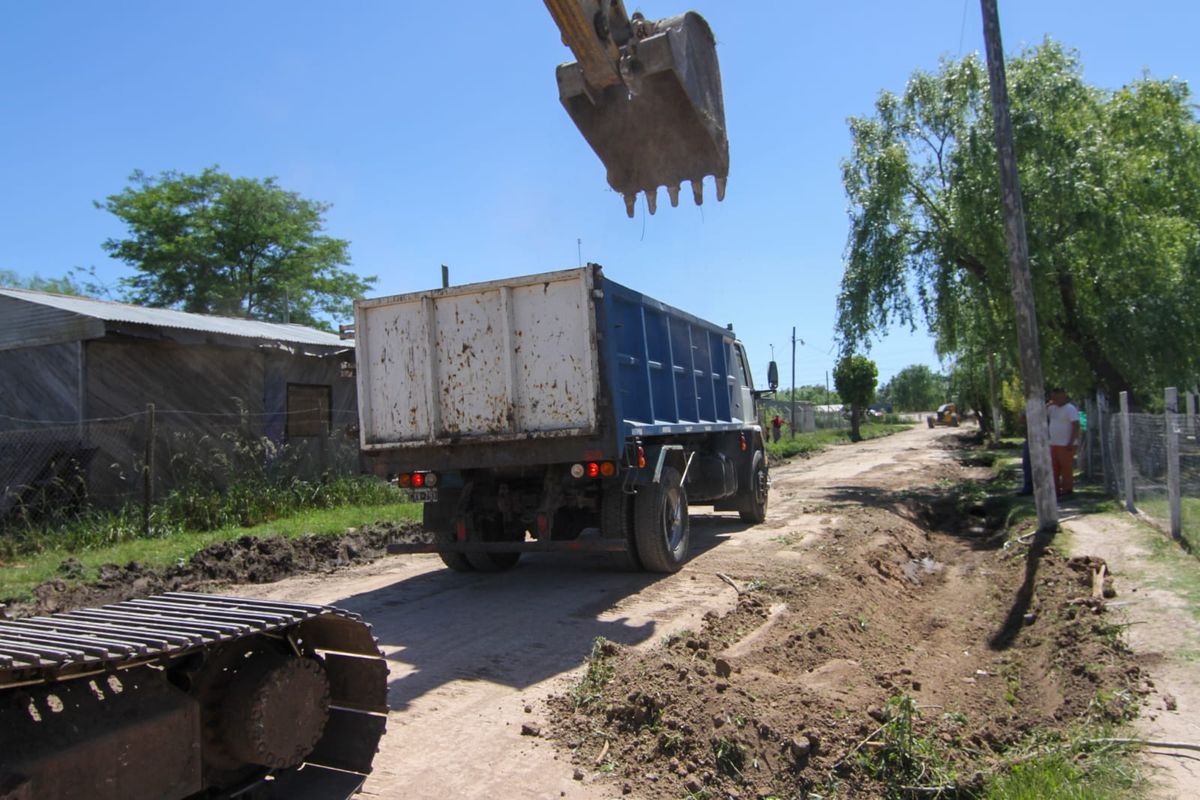 San Vicente: empezaron los trabajos para asfaltar 45 cuadras