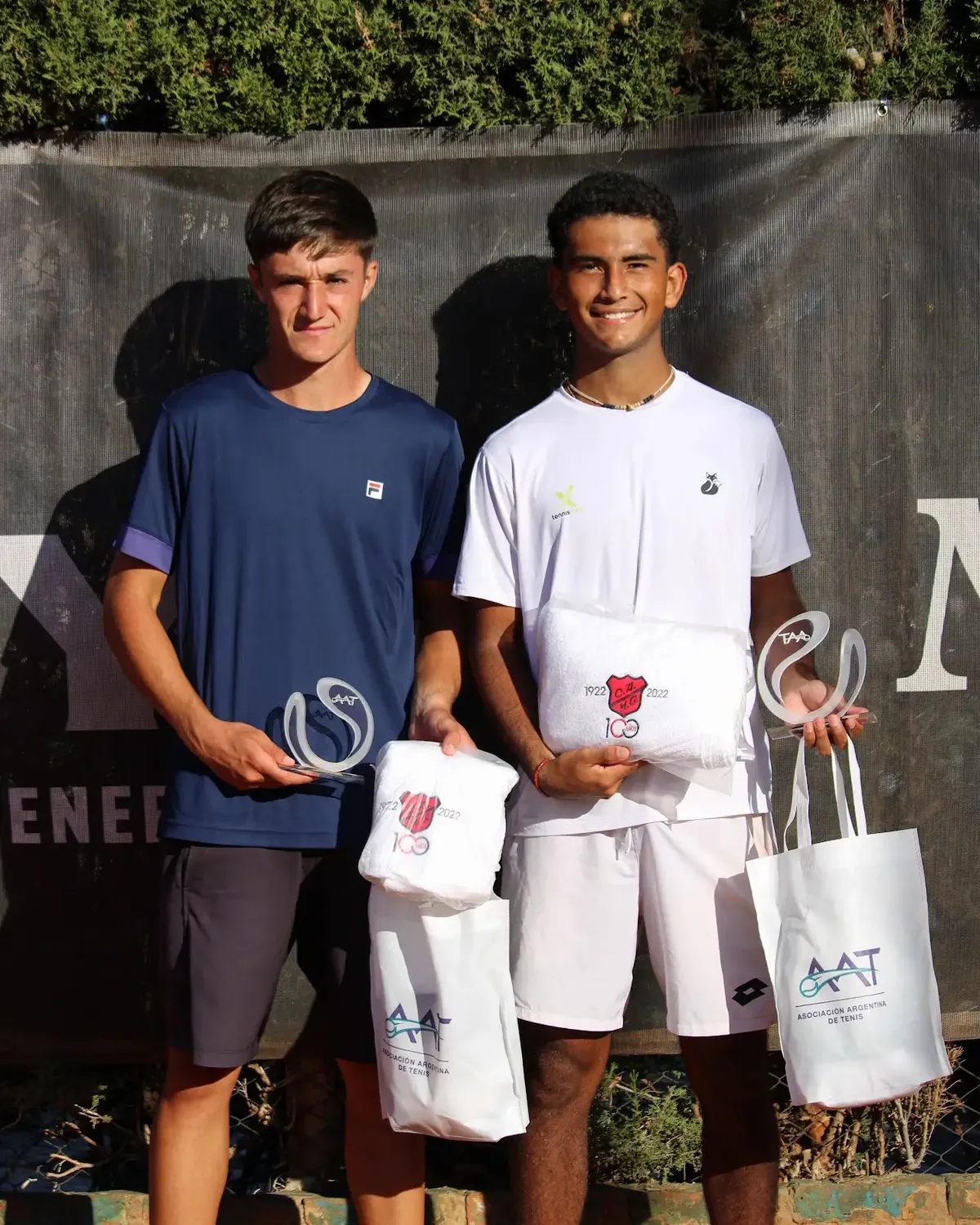 En algunos casos, como ocurrió en Monte Grande, los torneos también pueden ofrecer incentivos especiales. En algunos casos, como ocurrió en Monte Grande, los torneos también pueden ofrecer incentivos especiales.