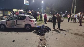 Claypole: un herido tras un choque entre un auto y una moto
