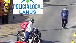 video: detuvieron a un motochorro que se hacia pasar por un repartidor de pedidos ya