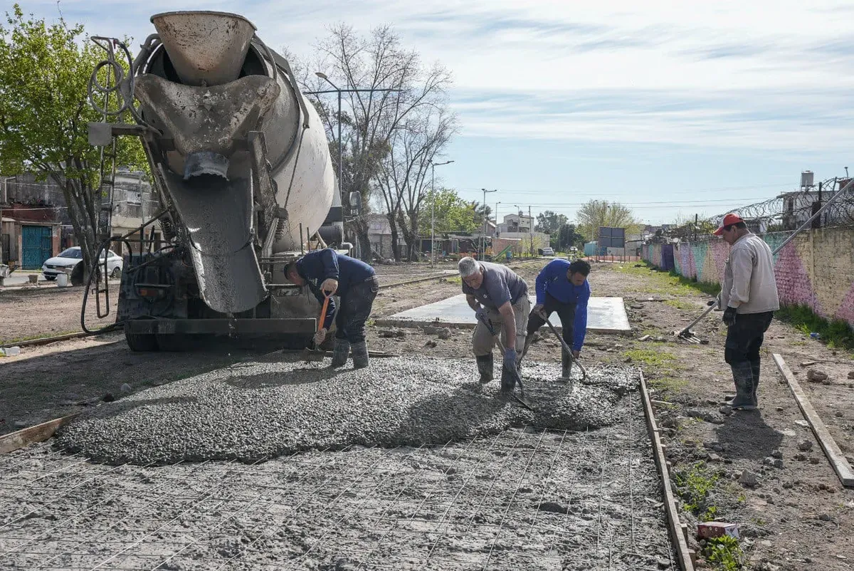 Lanús: Por obras, cortan la calle 29 de Septiembre sentido a Lomas de Zamora Lanús: Por obras, cortan la calle 29 de Septiembre sentido a Lomas de Zamora