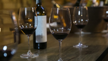 Llega Lomas Copado: una noche con descuentos en vinos, comidas y postres