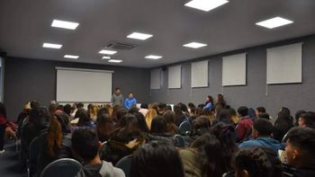 Más de 10 mil inscriptos en la Universidad de Lomas de Zamora: cuáles fueron las carreras más elegidas