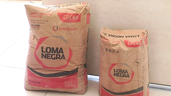 Las bolsas de materiales pasan de 50 a 25 kilos: el impacto para los corralones y trabajadores