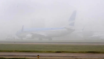 Niebla en la región: hay vuelos demorados en Ezeiza