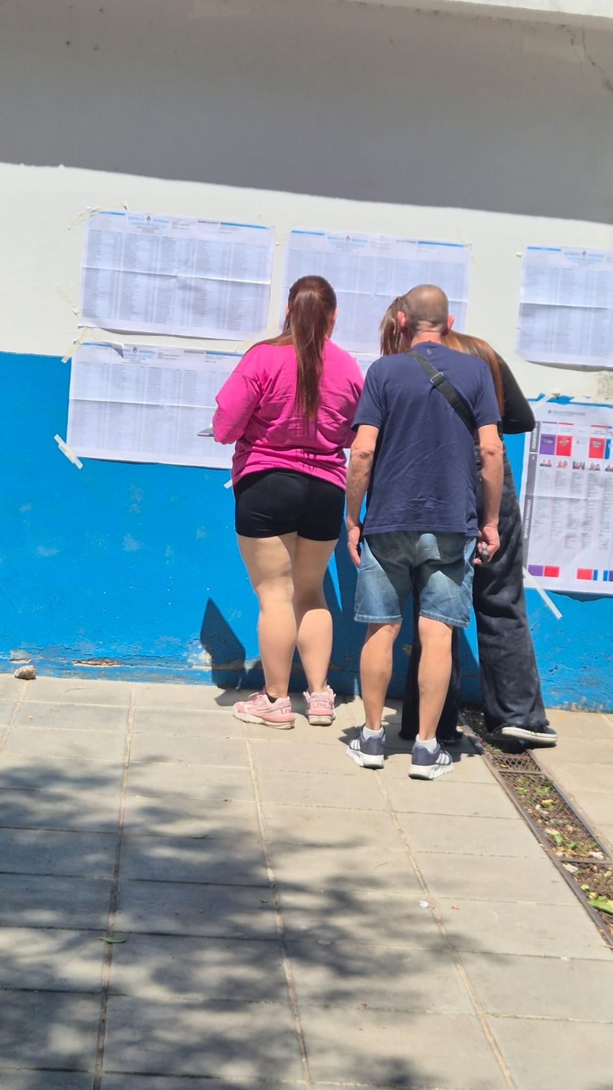Elecciones en Esteban Echeverría: La Libertad Avanza ganó y hubo paridad entre Fuerza Patria y Gray Elecciones en Esteban Echeverría: La Libertad Avanza ganó y hubo paridad entre Fuerza Patria y Gray