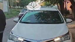 monte grande: con apoyo del com, detuvieron a dos personas por robar en un comercio