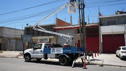 lomas: reparan y cambian luces led en santa catalina