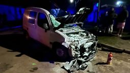 almirante brown: cuatro heridos tras un fuerte choque entre dos camionetas y una moto