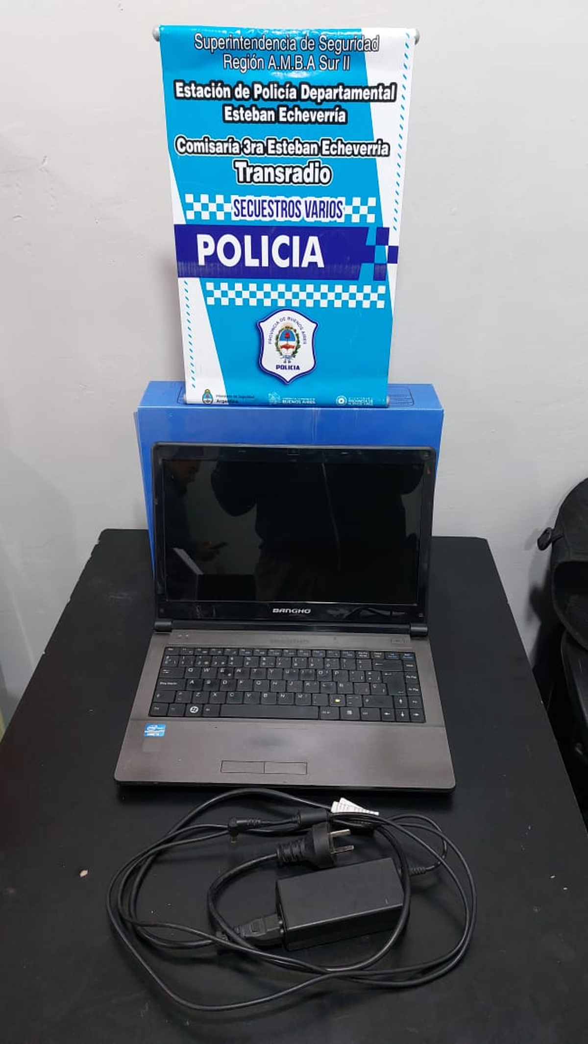 La notebook fue robada en la empresa Metalex, ubicada en Esteban Echeverría.