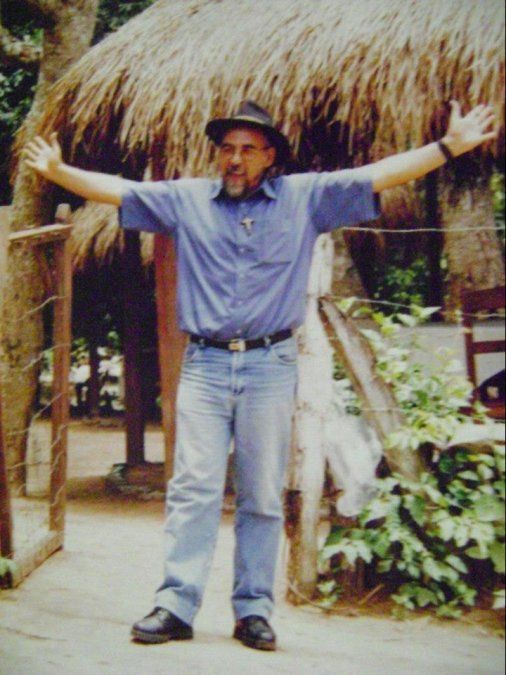 Porfirio Olazar Pereira fue sacerdote en Turdera durante muchos años.