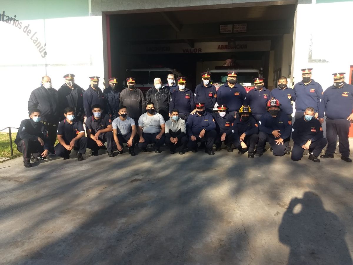 Lanús los Bomberos Voluntarios abrieron la convocatoria para formar