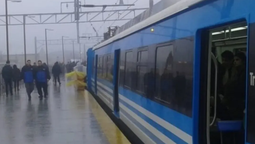 el tren roca registra demoras en tres ramales por fallas en el servicio