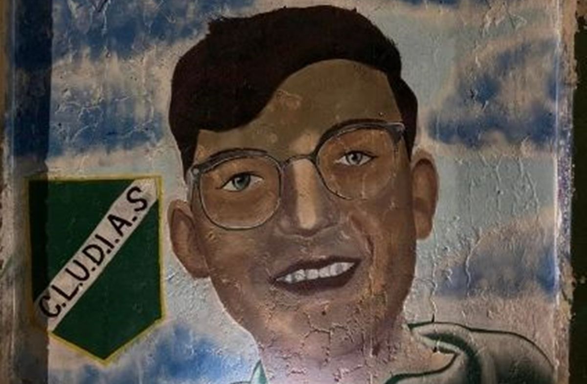 Emotivo homenaje en Banfield: pintaron un mural en memoria de Tomás Pliego