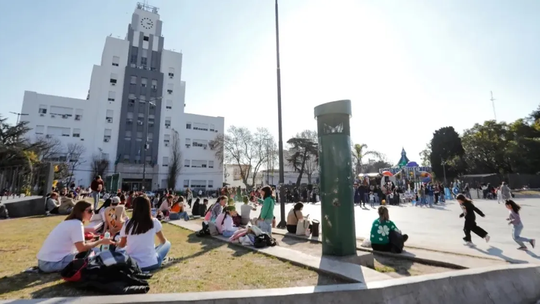 INDEC publicó una estimación de cuánto crecerá la población de Lomas de Zamora hasta 2035